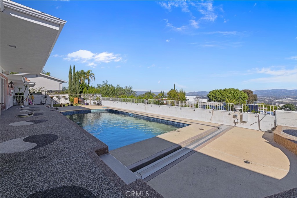 main property photo 60