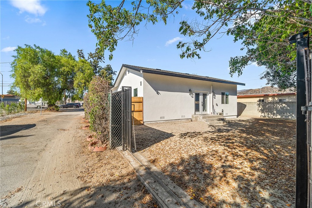 main property photo 54