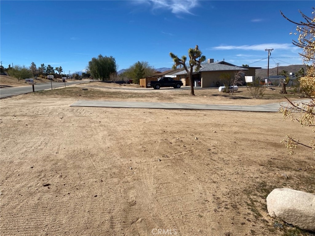 main property photo 5