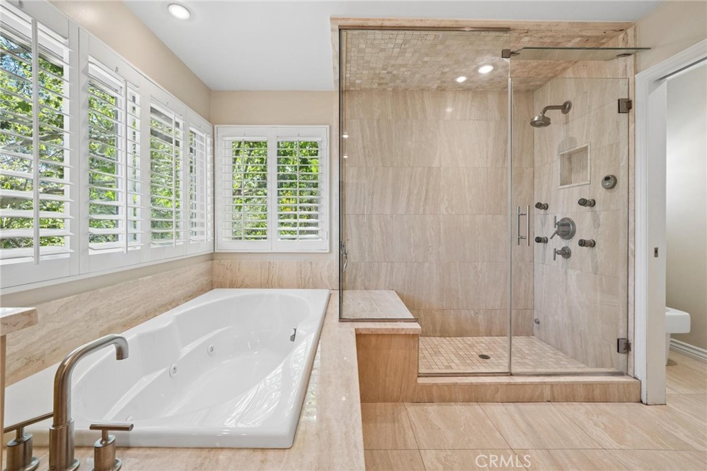 main property photo 60
