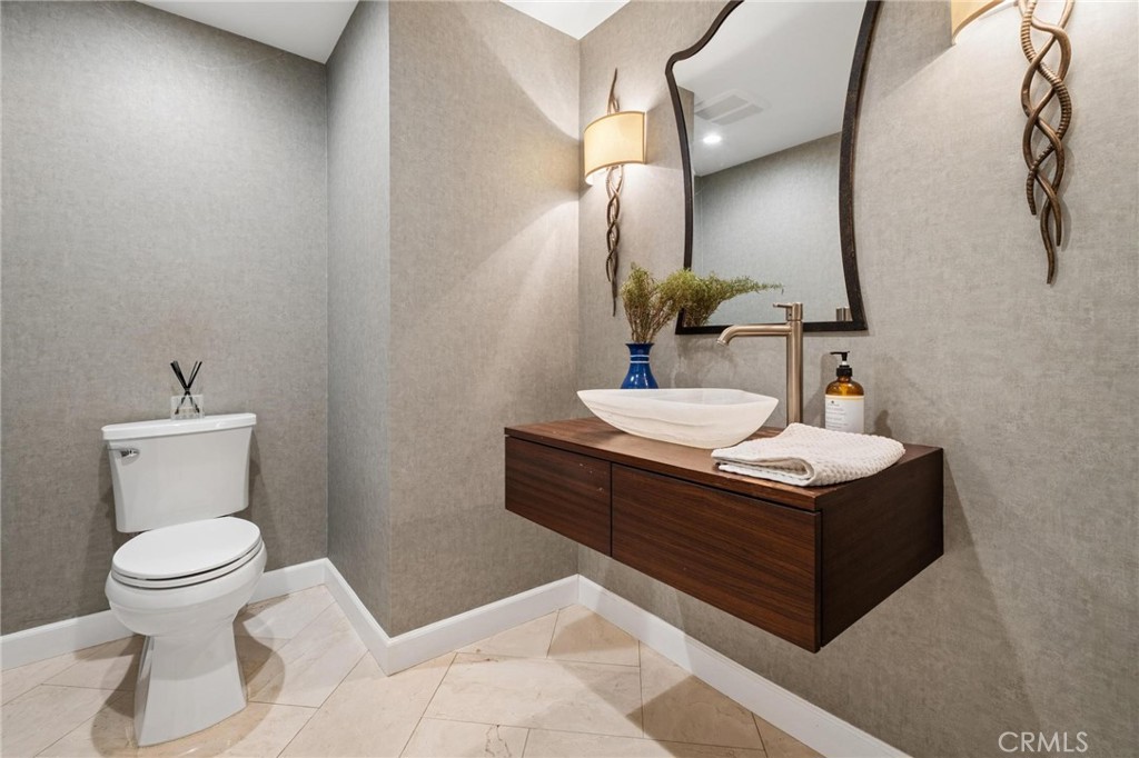 main property photo 67