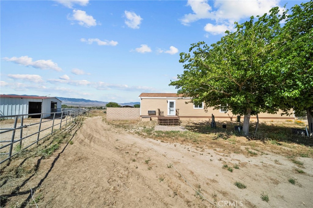 main property photo 40