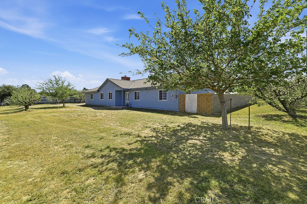 main property photo 8