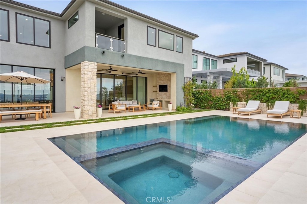 main property photo 47