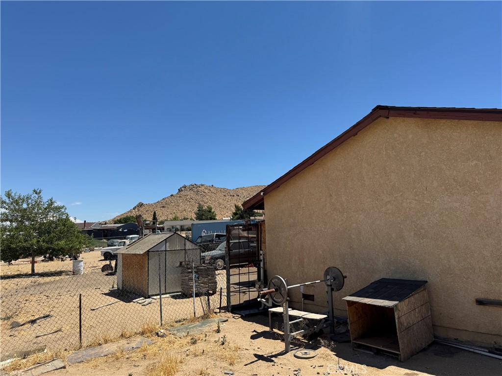main property photo 5