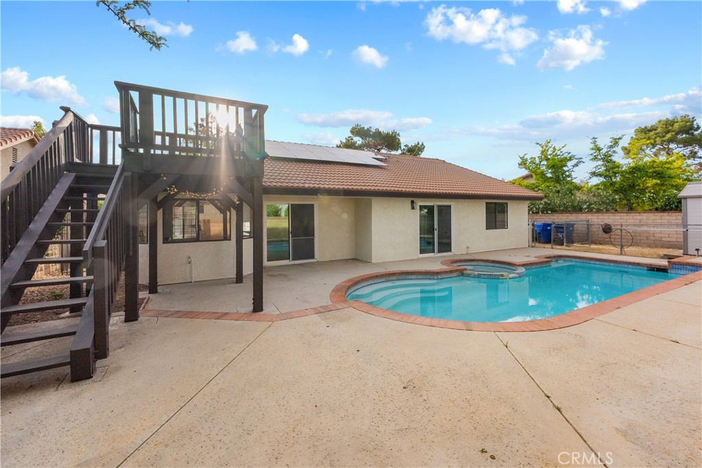main property photo 29