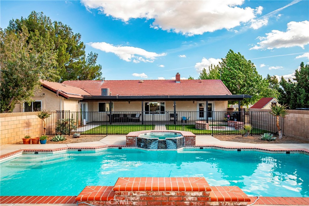 main property photo 35