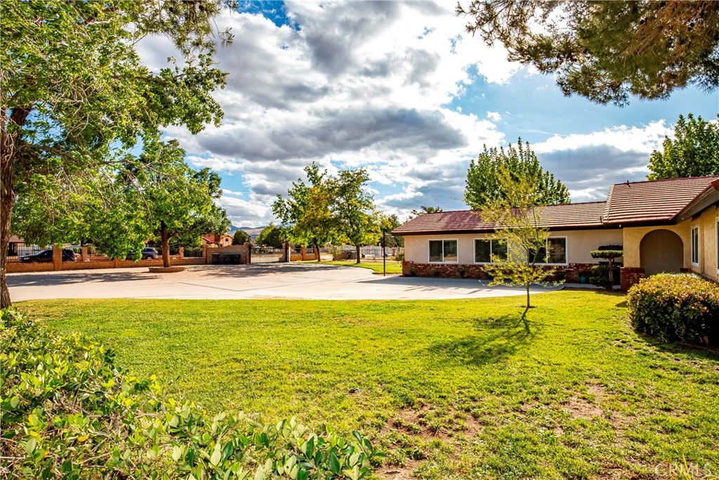 main property photo 45