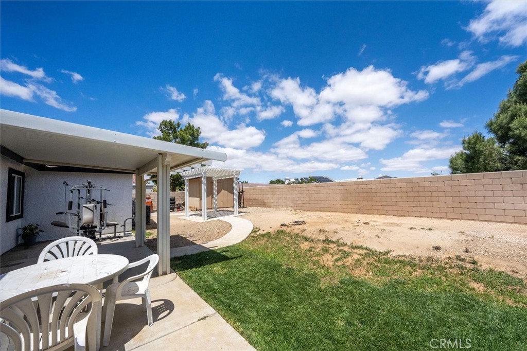 main property photo 34