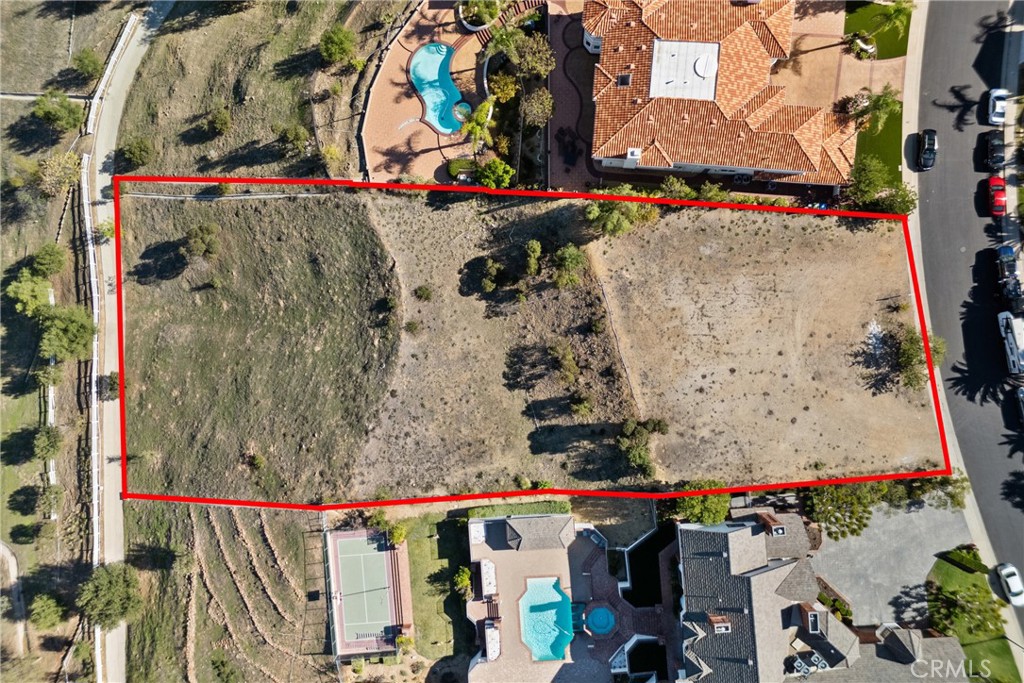main property photo 17