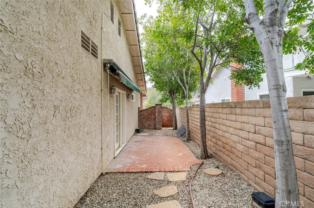main property photo 39