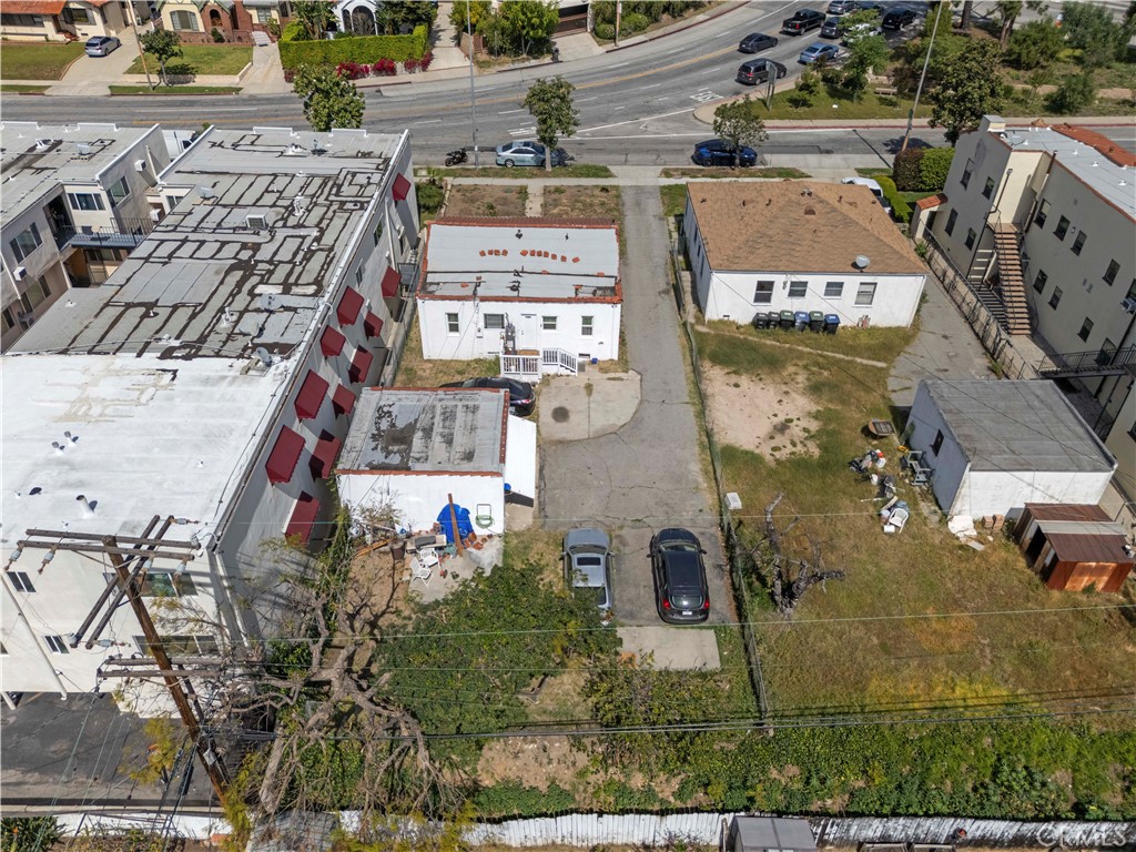 main property photo 16