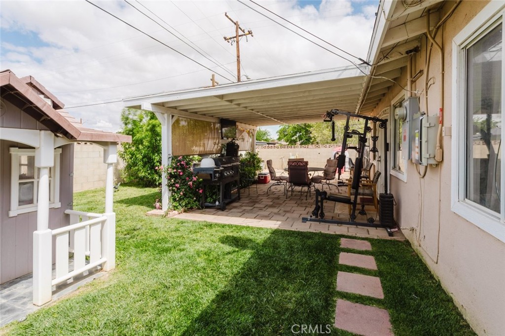 main property photo 34