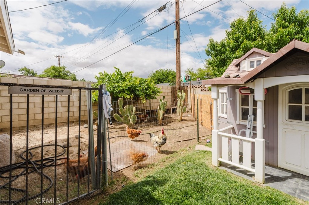main property photo 35