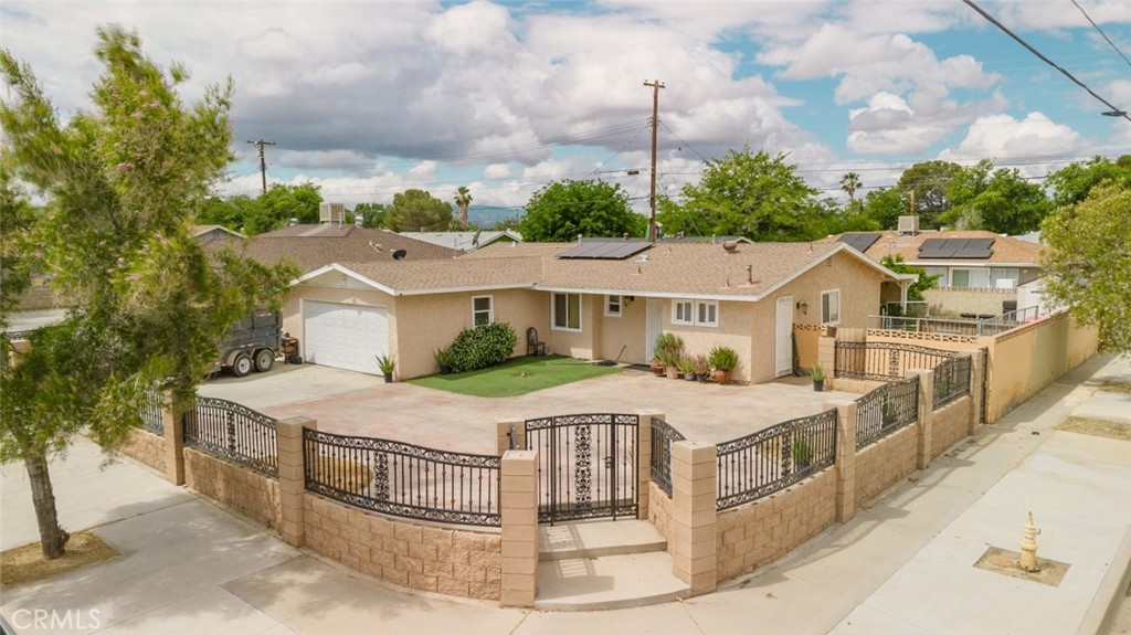 main property photo 39