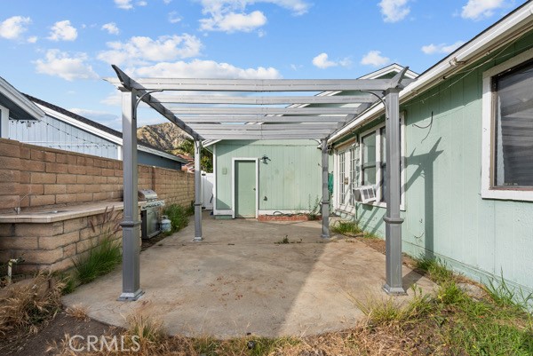 main property photo 25