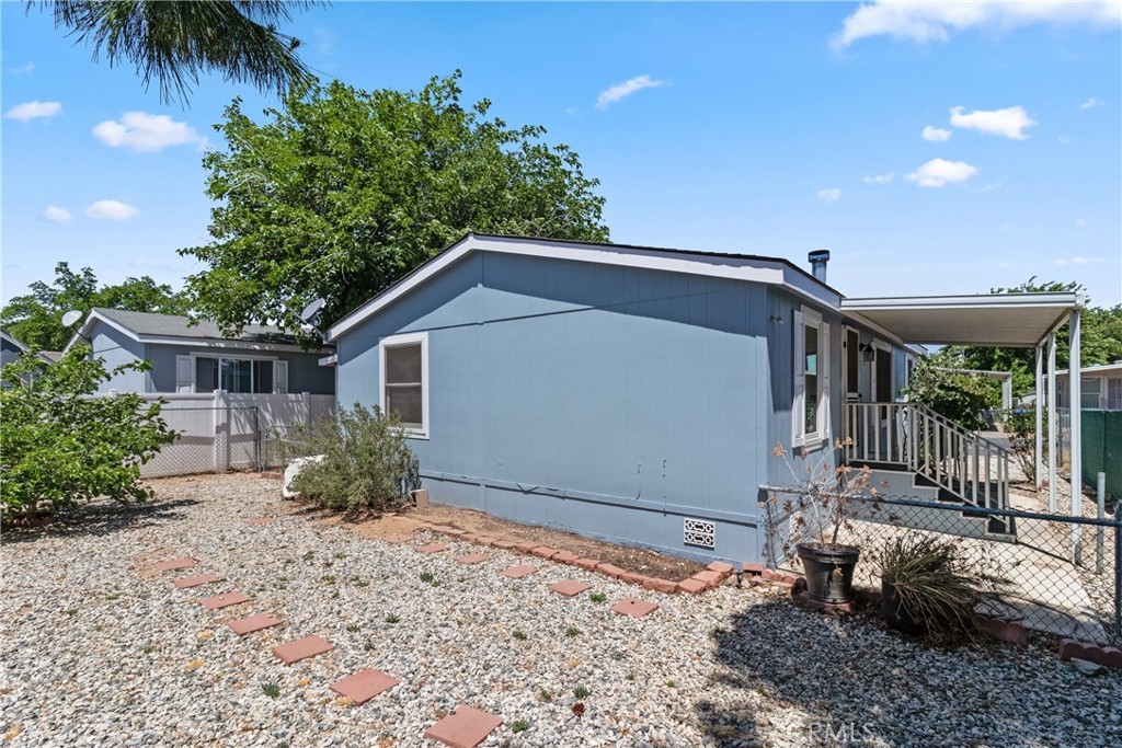 main property photo 21