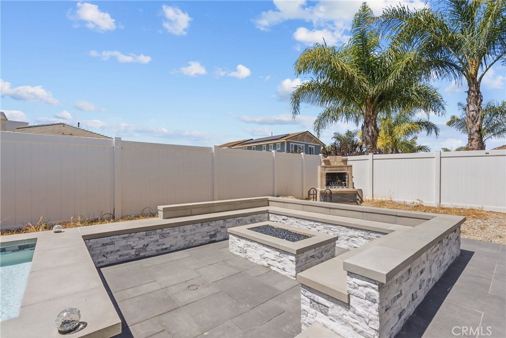 main property photo 56