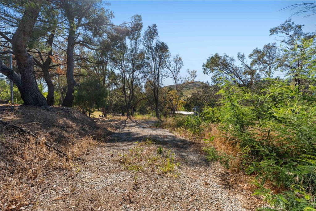 main property photo 20