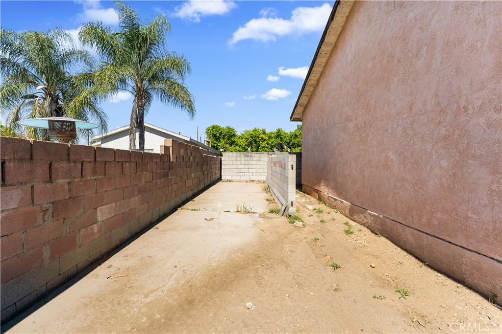 main property photo 73