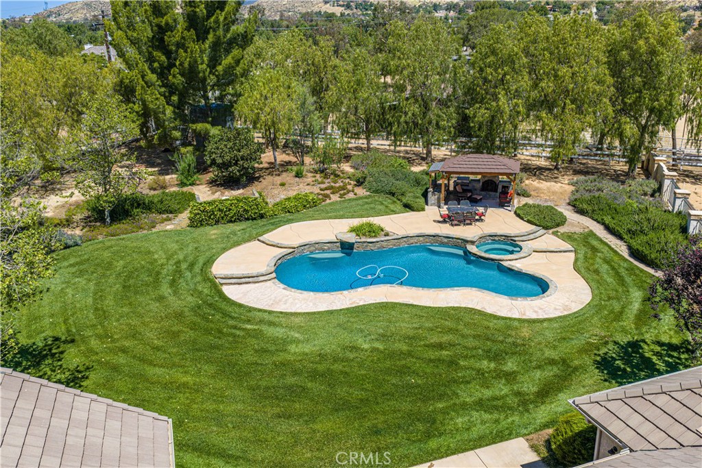 main property photo 47