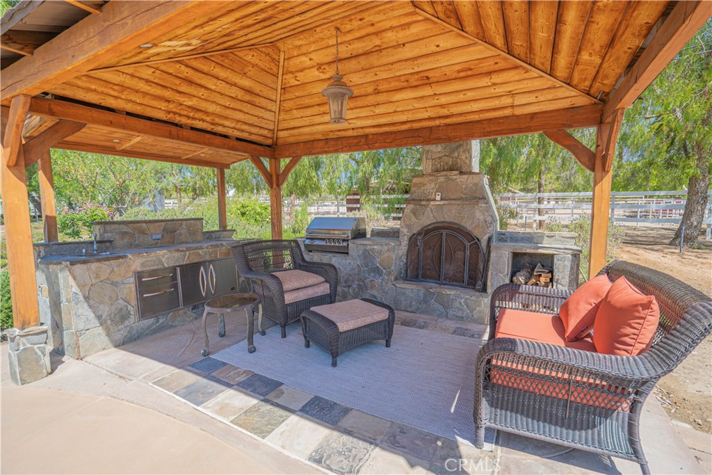 main property photo 51