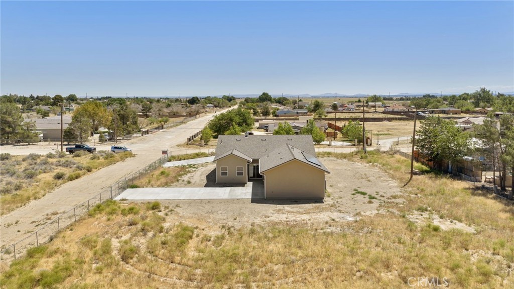 main property photo 45