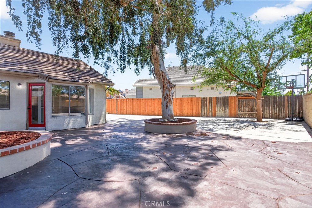 main property photo 26