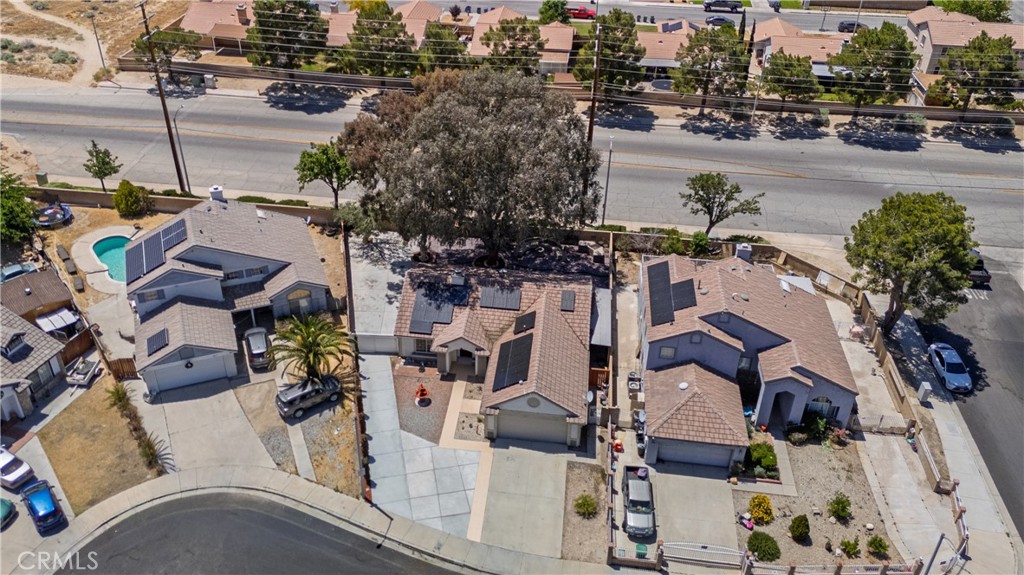 main property photo 29