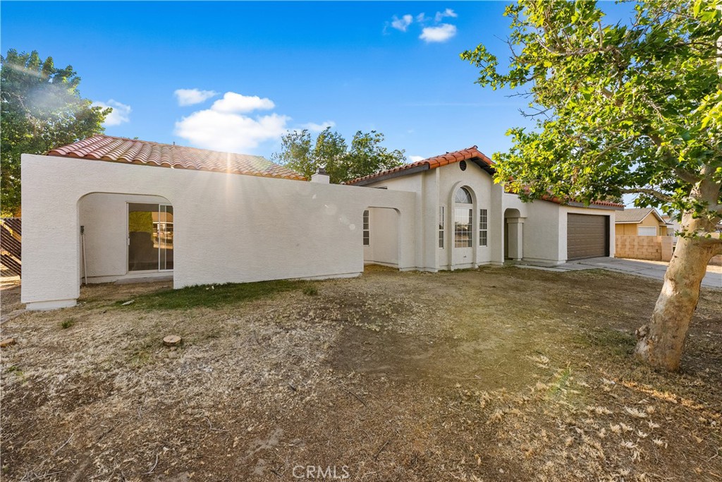 main property photo 3