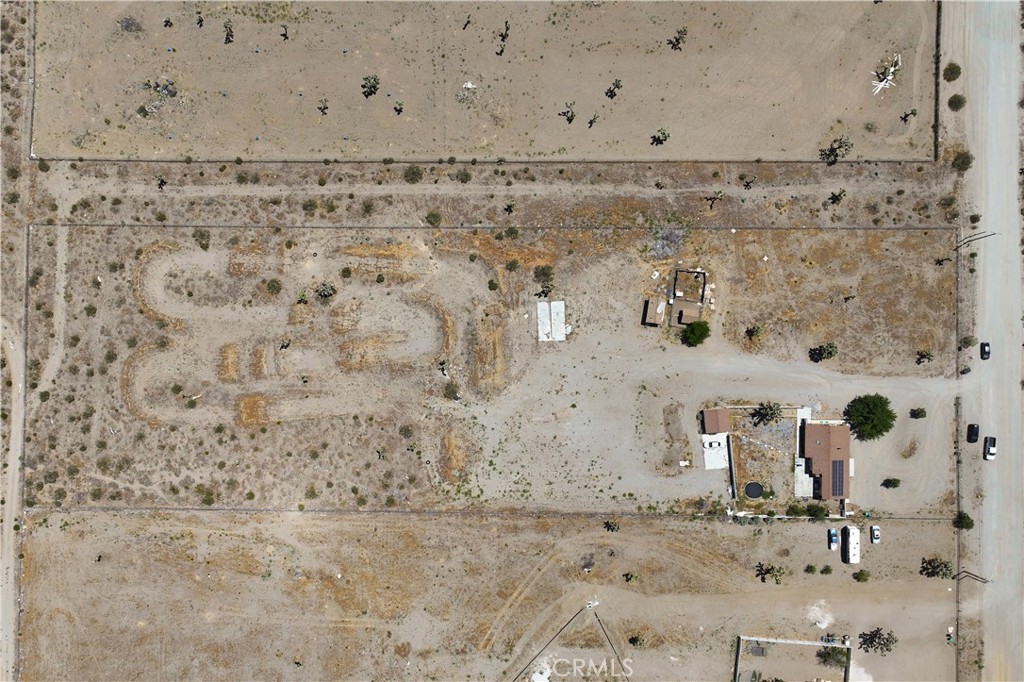 main property photo 39