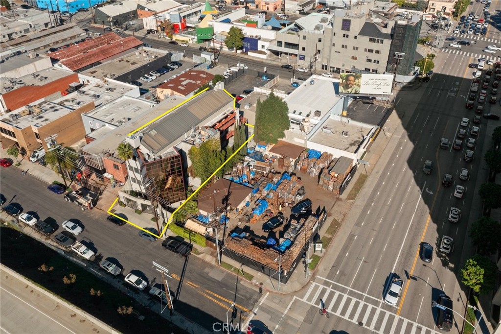 main property photo 13