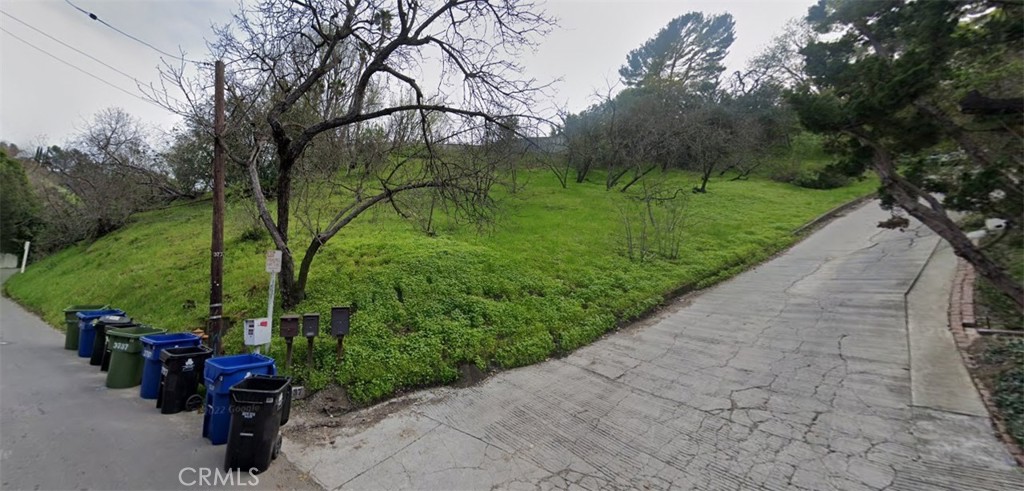 main property photo 7