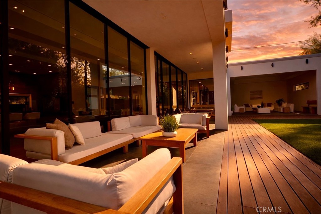 main property photo 50