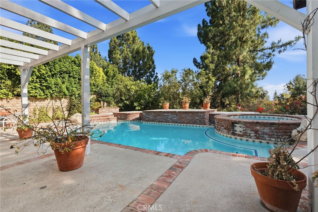 main property photo 68