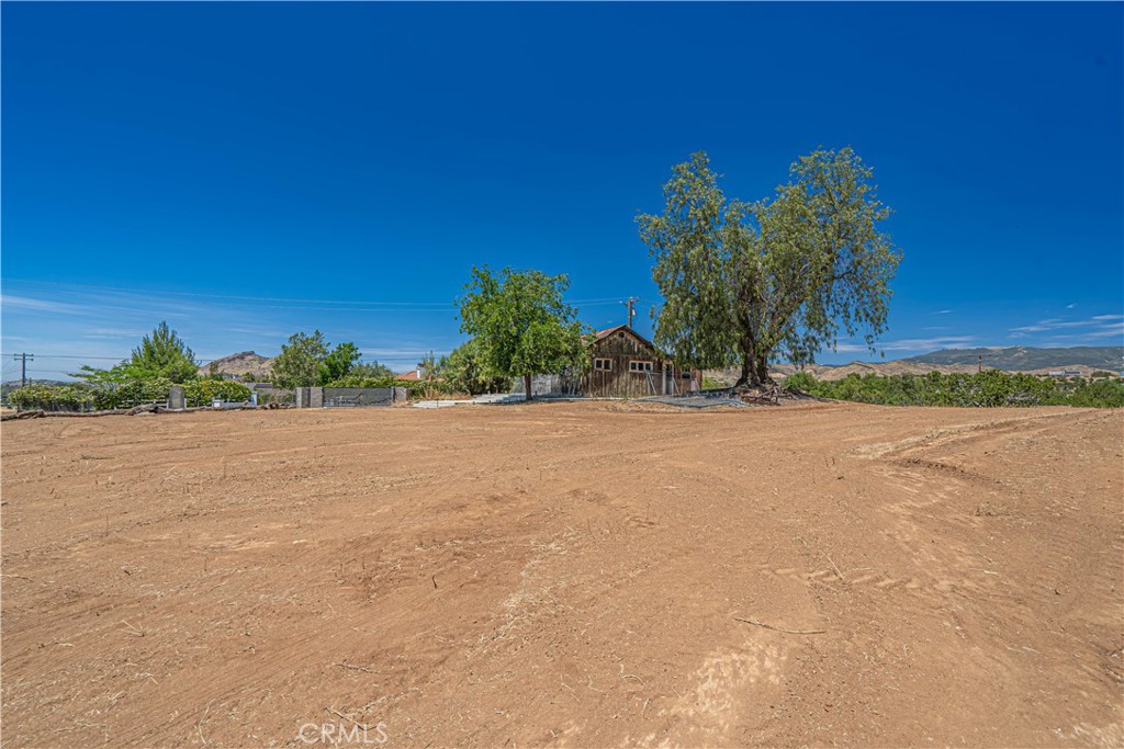 main property photo 22