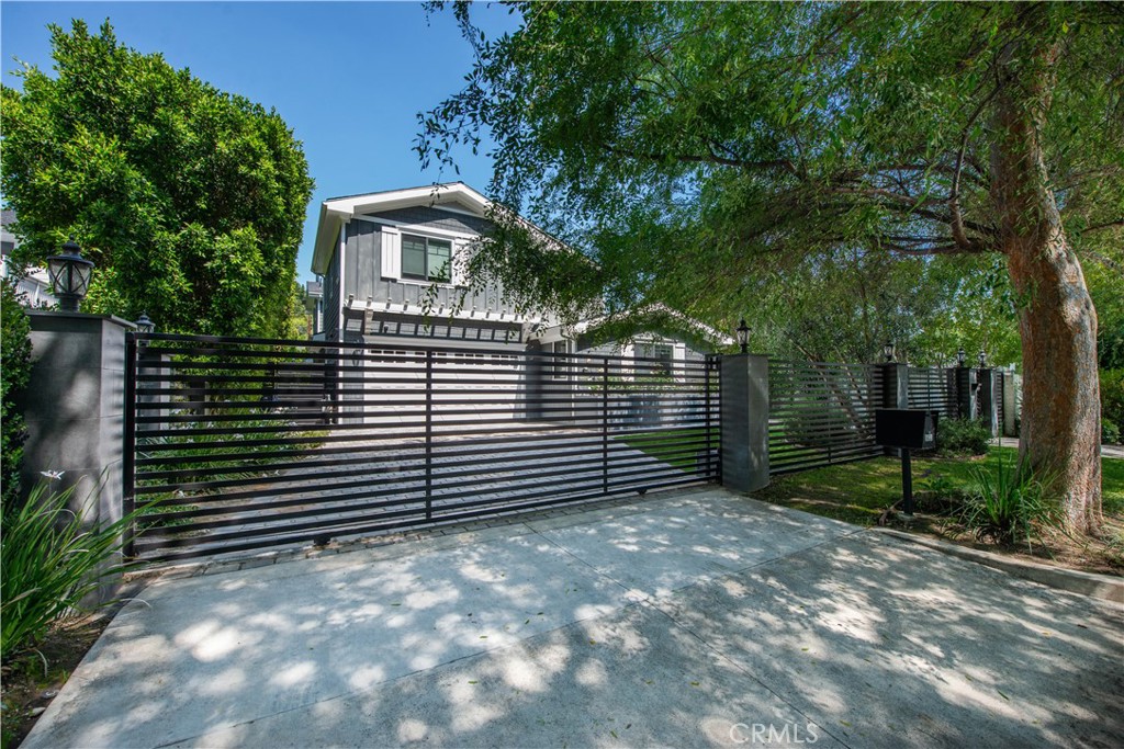 main property photo 52