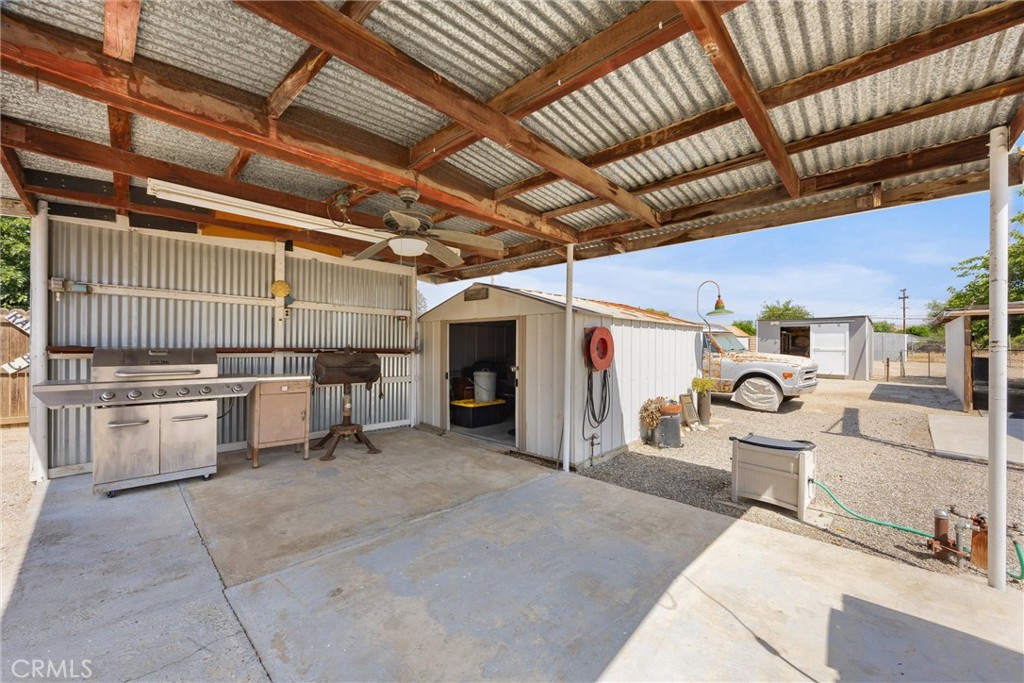 main property photo 35