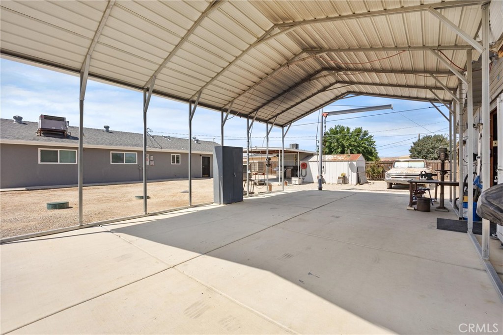 main property photo 39