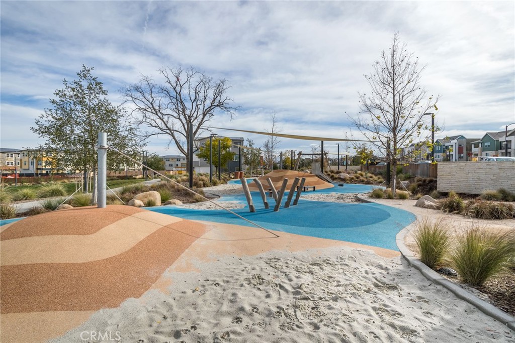 main property photo 67