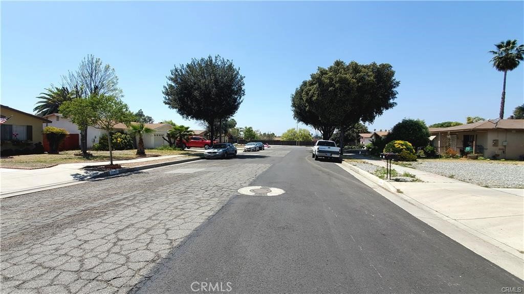 main property photo 19