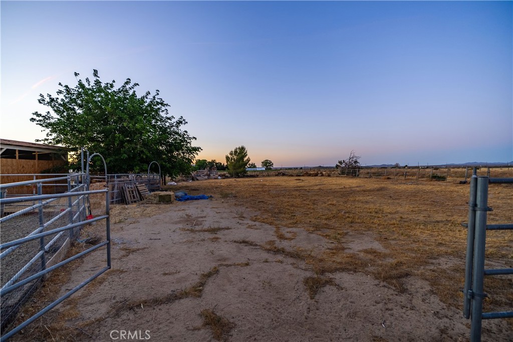 main property photo 44