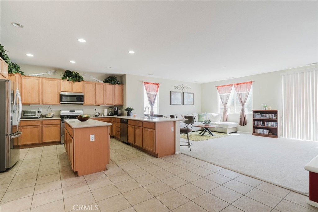 main property photo 15