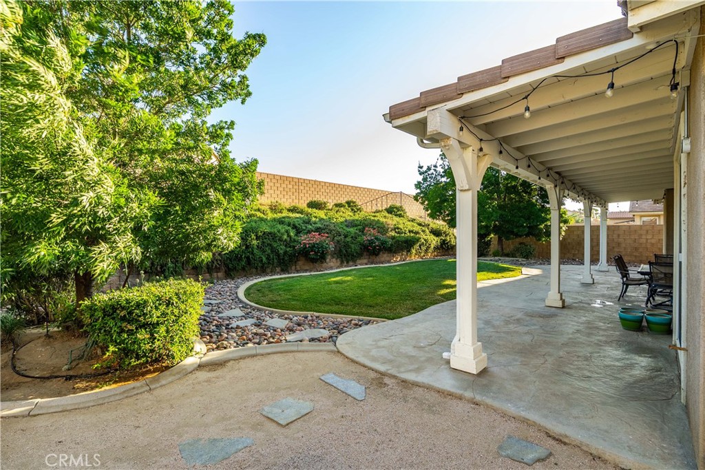 main property photo 40