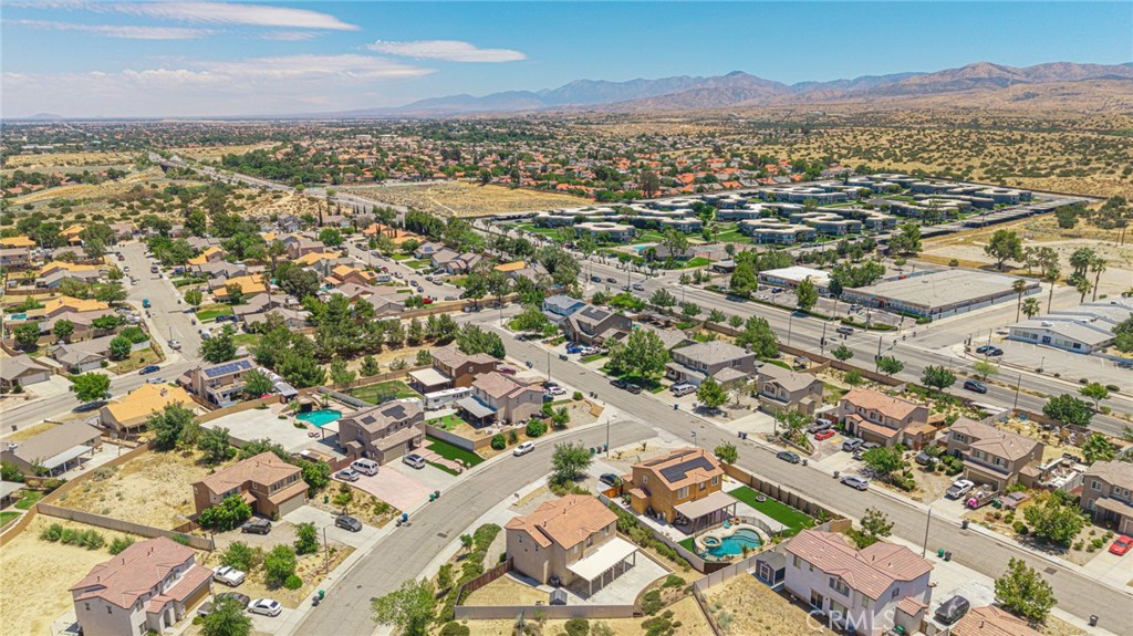 main property photo 45