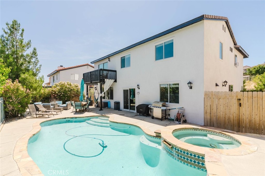 main property photo 34