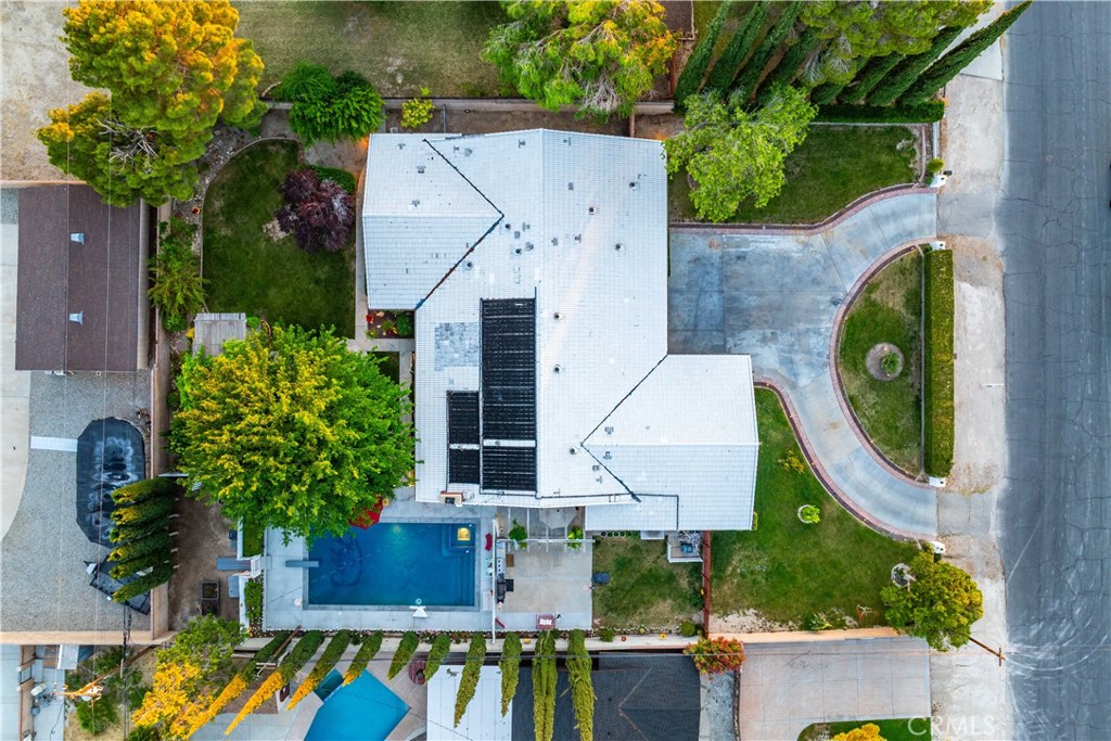 main property photo 68