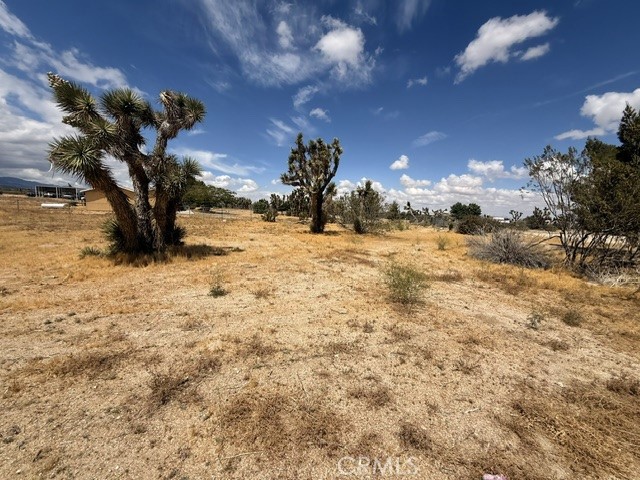 main property photo 20