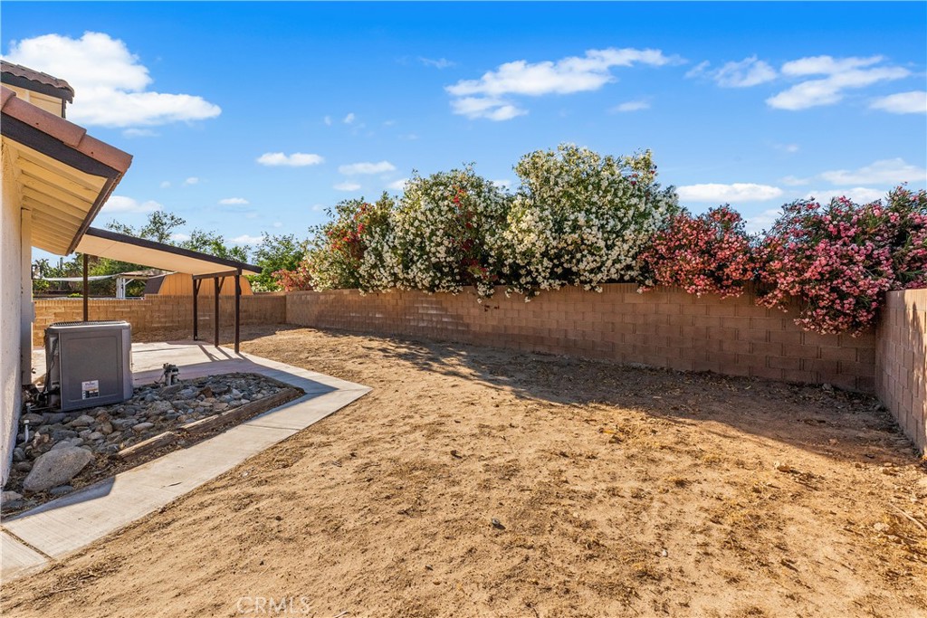 main property photo 15