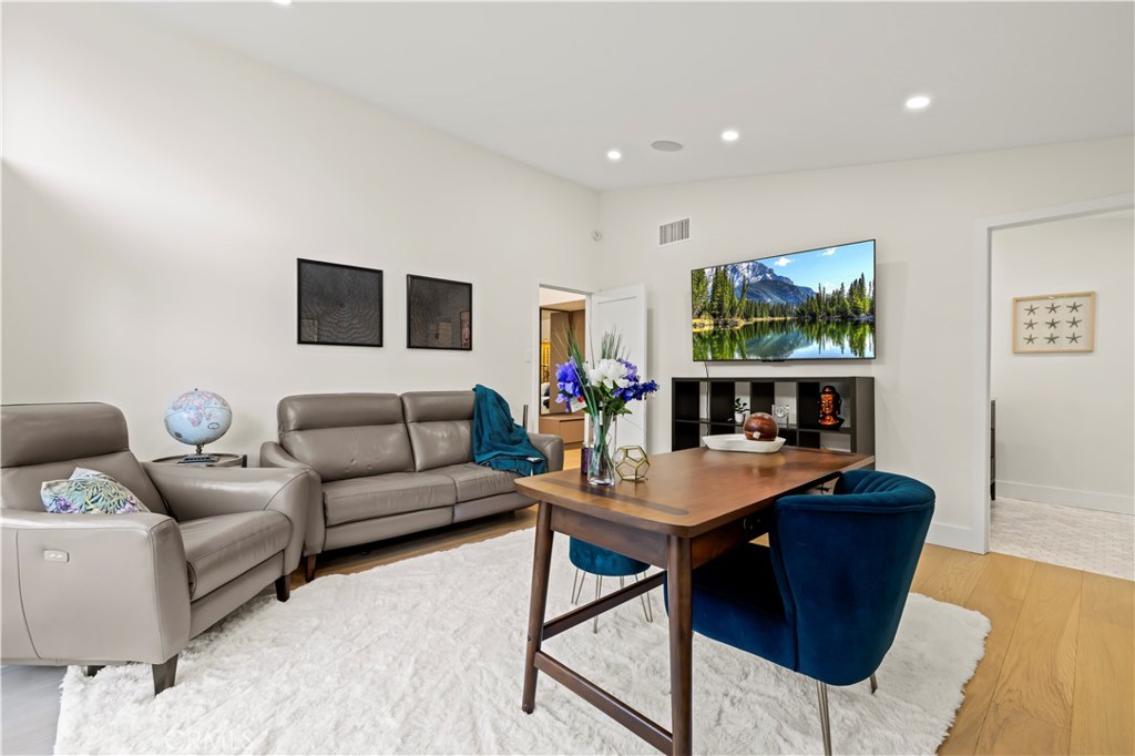main property photo 57